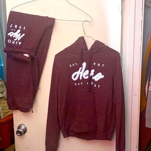 Aeropostale sweat suit